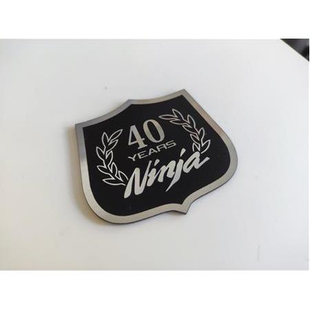 Kavasaki 40. yıl etiketi - 40 years ninja