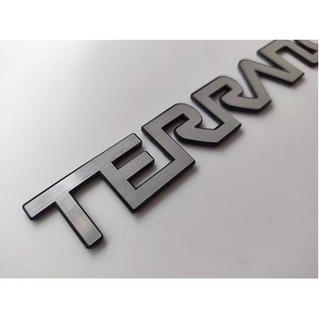 Nissan Terrano 2 yazı etiket