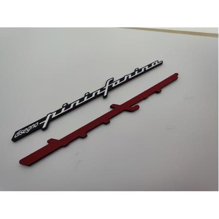 Disegno Pininfarina çamurluk etiketi
